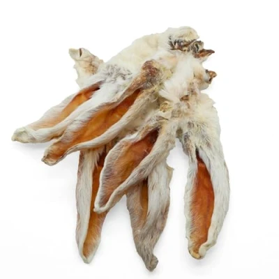 Abbildung von Getrocknete Kaninchenohren mit Fell, 2,5kg, Hasenohren für Hunde, 100% natürliches Leckerli, Barf Hundesnacks, Kauartikel Hund, Rabbit Ears von Wuffsnacks