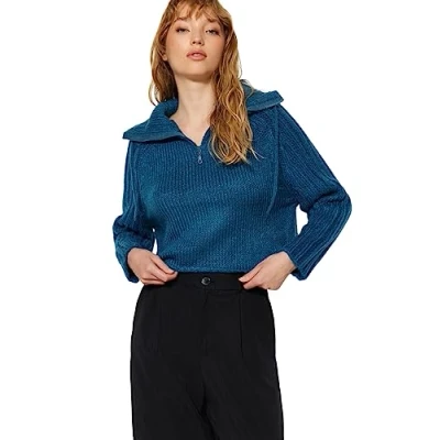 Abbildung von Trendyol Damen Regular fit Basic Standing Collar Knitwear Sweater Pullover, Indigo, M