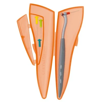 Abbildung von CURAPROX Pocket Set 1 Halter, 4 Bürsten