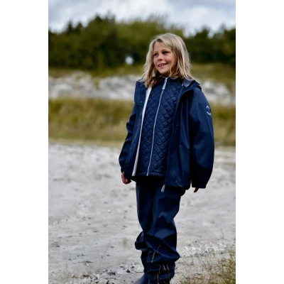 Abbildung von Mikk line PU Zweiteiliger Regenset mit Trägern 128 Blue Nights OEKO TEX Standard 100 100% recyceltem Material Für Jungen und Mädchen Regenhose Regenjacke Reflektierenden Details