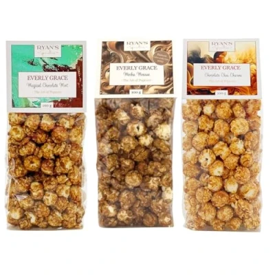 Abbildung von Everly Grace Popcorn Chocolate Bundle je 100 g, Schokoladen Tüten Set mit Magical Mint, Mocha Mousse &amp; Chai Charme, Handgefertigt in Deutschland, Perfekt zum Genießen