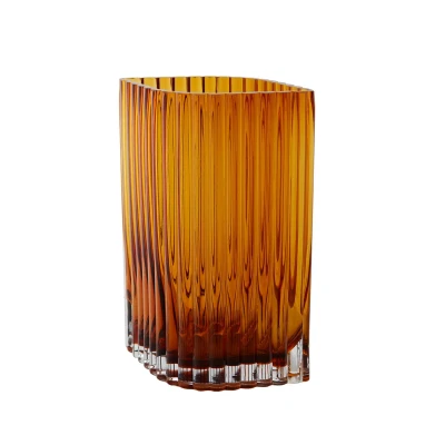 Abbildung von AYTM Vase Folium, Höhe 25 cm, bernsteinfarben, Glas