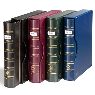Abbildung von Leuchtturm, Grande Classic Signum, Album (4 Ringe) ohne inhalt inkl. Schutzkassette Rot Abm: 295x335x70 mm. pro Stk.