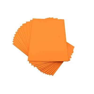 Abbildung von House of &amp; Papier A4 220 gsm farbiger Karte Orange (100 Stück Blatt)