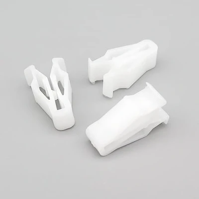 Abbildung von VVO Fasteners Weiß Kunststoff Clips. Armaturenbrett und Verkleidung. Kompatibel mit einigen Hyundai i10, Santa Fe, Tucson / ix35, i20, iLoad, (Packung 10 Clips)
