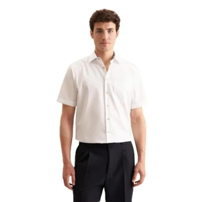 Abbildung von Seidensticker Herren Business Hemd Comfort Fit Bügelfrei Kent Kragen Kurzarm 100% Baumwolle