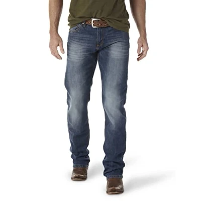 Abbildung von Wrangler Herren Jeans Retro Slim Fit Straight Leg Blau 42W / 32L