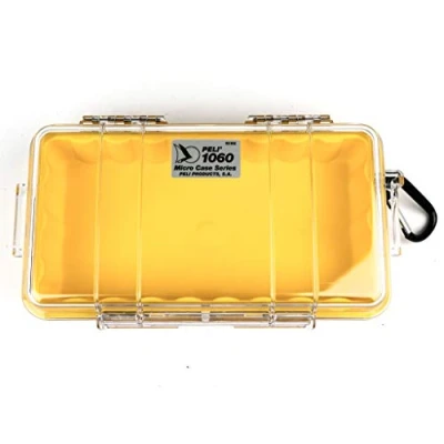 Abbildung von PELI 1060 027 100E Micro Case Schützt Empfindliche Ausrüstung, IP67 Wasserdicht, 1,3L Volumen, Transparent/Gelbe Gummieinlage