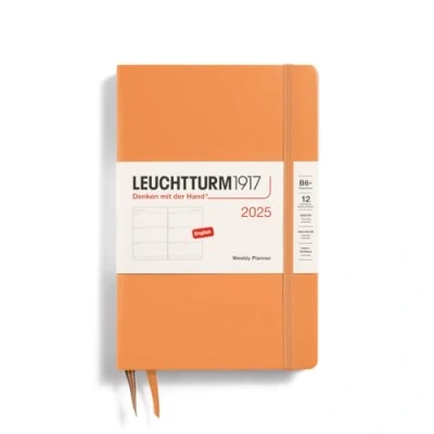 Abbildung von LEUCHTTURM1917 371015 Wochenkalender Paperback (B6+) 2025, Apricot, Englisch