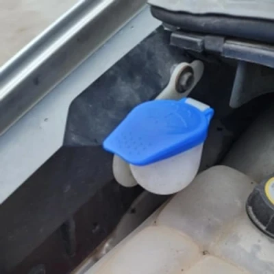 Abbildung von Deckel Für Wischwasserbehälter Kompatibel Mit Ford Focus C Max Kuga Mondeo 4 S Galaxy WA6 Wischer Scheibenwischer Waschflüssigkeitsbehälter Flaschendeckel Kappen Abdeckung