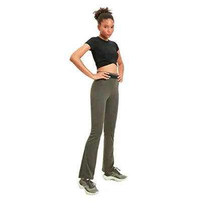 Abbildung von Trendyol Women&#039;s Sportswear Normal Waist Straight Sweatpants, Khaki, XS