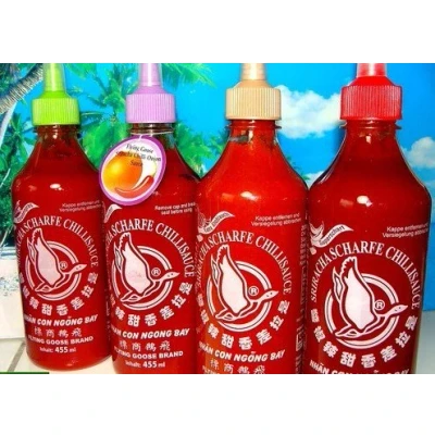Abbildung von 4er SET FLYING GOOSE SRIRACHA SCHARFE CHILISAUCE HOT!!!