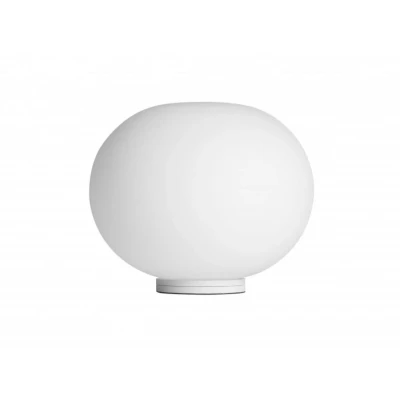 Abbildung von FLOS Mini Glo Ball T kugelförmige Tischleuchte