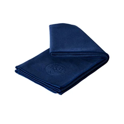 Abbildung von Manduka Unisex Erwachsene eQua Handtuch Schnell trocknend, rutschfest, Mitternacht/Ausflug, einfarbig (Midnight//Getaway Solids), 16&quot;
