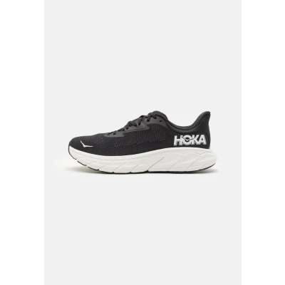 Abbildung von HOKA Arahi 7 Laufschuh Stabilität, Herren, Größe: 40 2/3, Black/white Schuhe