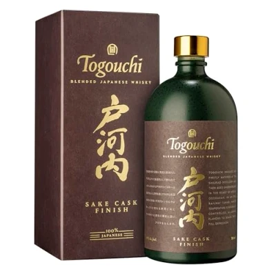 Abbildung von Togouchi Sake Cask Japanese Blended Whisky mehrere Monate in Sakefässern verfeinert fruchtiges und holziges Profil 100% Gerste aus Japan 40% Vol. 0,7 Liter