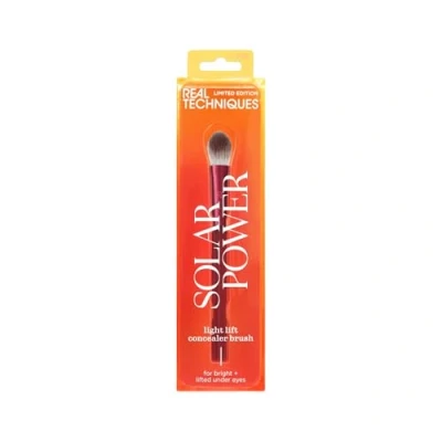 Abbildung von Real Techniques Solar Power Light Lift Concealer Brush
