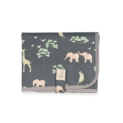 Abbildung von Walking Mum. Baobab Baby Wickelunterlage, tragbares und faltbares Design, einfach in der Handtasche zu verstauen, Anthrazit, Maße: 18 x 27 4 cm.