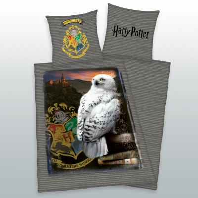 Abbildung von Herding Bettwäsche Harry Potter, Kopfkissenbezug 80 x cm Mit Wende Motiv, Bettbezug 135 200 cm, Knopfleiste, 100% Baumwolle
