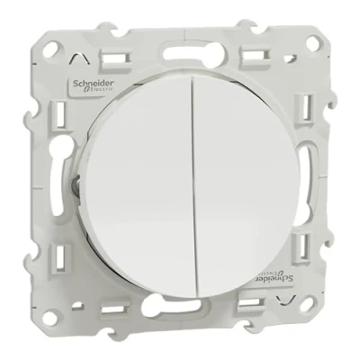 Abbildung von Schneider Electric S525214 Odace, Double va et vient, 10 AX, Schnellverbinder Doppelwechselschalter, mit Klammern, Weiß