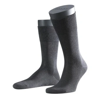 Abbildung von FALKE Herren Socken Tiago M So nachhaltige Fil D&#039;Ecosse Baumwolle einfarbig 1 Paar, Blau Deep Water 6809, 43 44