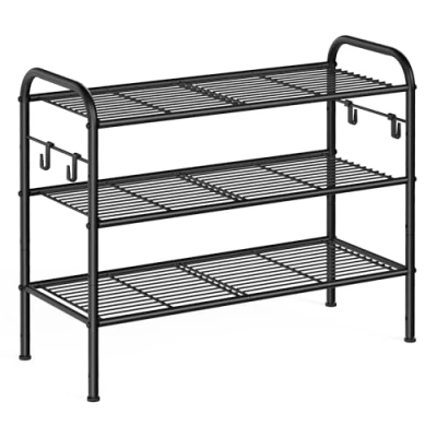Abbildung von SONGMICS Schuhregal, Schuhständer mit 3 Ebenen, Metallregal 4 seitlichen Haken, für 12 Paar Schuhe, höhenverstellbare Ablage, Eingang Flur Garderobe, einfache Montage, tintenschwarz