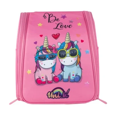 Abbildung von Konix Unik Schutz und Transportrucksack Nintendo Switch, Switch Lite OLED Aufbewahrung von Konsole, Spielen Zubehör Be Love Motiv
