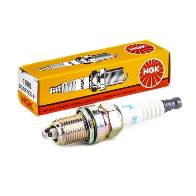 Abbildung von NGK 1095 Zündkerze M14 x 1,25 SW: 16 mm SAAB: 9000 Schrägheck, 9 3 Cabrio, 5 Kombi, FORD: ESCORT 4 Cabriolet, 4, Kombi