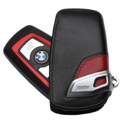 Abbildung von Original BMW Schlüsseletui M Sport Line schwarz/rot Passend für 1er (F20,F21),3er(F30,F31), 5er (F07GT,F10,F11,F12,F13),7er (F01 LCI,F02,F02 LCI), X3 (F25)