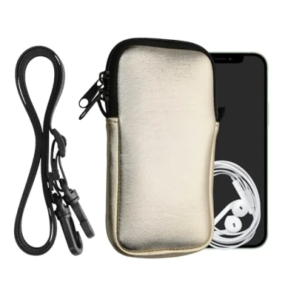 Abbildung von kwmobile Handytasche für Smartphones XL 6,7/6,8&quot; Neopren Handy Hülle Metallic Gold mit Kordel Tasche Handykette 17,2 x 8,4 cm Innenmaße