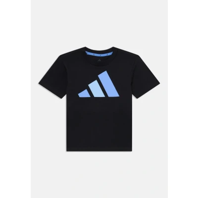 Abbildung von adidas Performance Essentials Junior Unisex Tshirt print für Kinder, Größe: 152, Black/blue fusion/glow blue