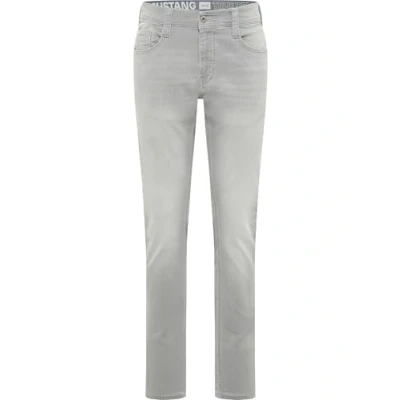 Abbildung von Mustang Style Oregon Slim Jeans Fit, Herren, Größe: 33x32, Grau