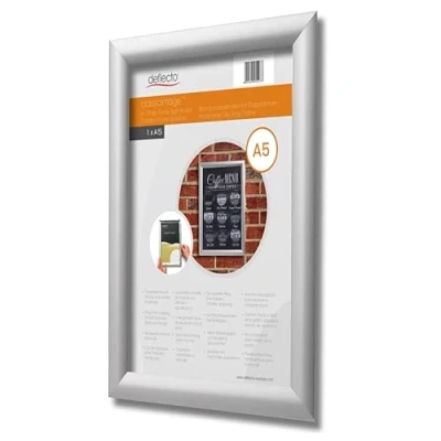 Abbildung von Deflecto Wandprospekthalter mit Klapprahmen A5 Aluminium