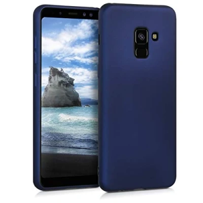 Abbildung von kwmobile Case kompatibel mit Samsung Galaxy A8 (2018) Hülle Schutzhülle aus Silikon metallisch schimmernd Handyhülle Metallic Blau