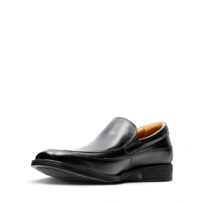 Abbildung von Clarks Tilden Free Slipper mit gepolsterter Ortholite Innensohle