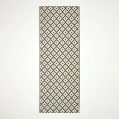 Abbildung von Homescapes Outdoor Teppichläufer May grün weiß 75x200 cm, wetterfester Teppich geometrisch Gemustert