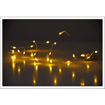 Abbildung von Spetebo LED Micro Lichterkette 200 cm 40 warmweiß Draht mit Batterie Betrieb 2,0m Kurze Kette für Innen