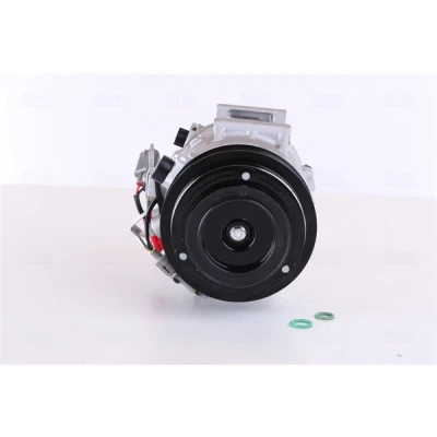 Abbildung von NISSENS 890804 Kompressor 7SAS17C 12 PAG 46 R 134a