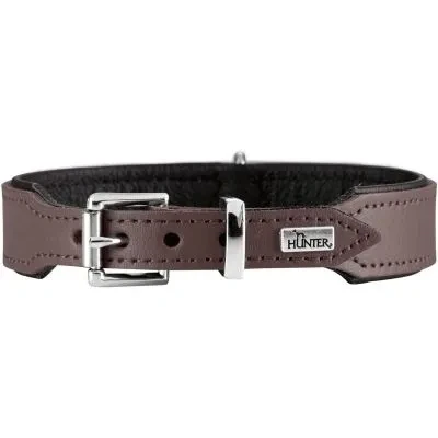 Abbildung von HUNTER Hundehalsband BASIC, Farbe: braun/schwarz, Pflegeleichtes Spaltleder, Raffinierte Nahtführung, Dezentes Design, Größe: 37