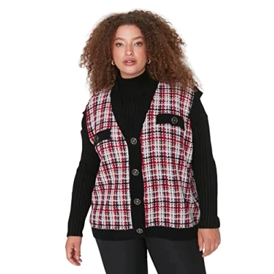 Abbildung von TRENDYOL Damen V neck Plaid Relaxed Plus Size Sweater, Rot, XXL EU