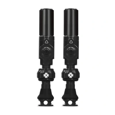 Abbildung von Muc Off Big Bore Hybrid Tubeless Valves, Black 30mm Precision Engineered Dust Caps for Bikes with Revolutionary Airflow Technology Schrader Valve MTB/Road/Gravel