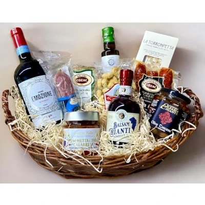 Abbildung von Feinkost Premium Geschenkkorb BELLA ITALIA mit ausgesuchten italienischen Delikatessen Spezialitäten Geschenkset Italien