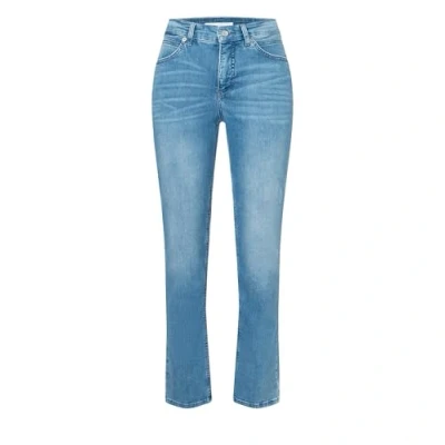 Abbildung von MAC Stretch Jeans MELANIE winter baby blue 5024 90 0387 D429