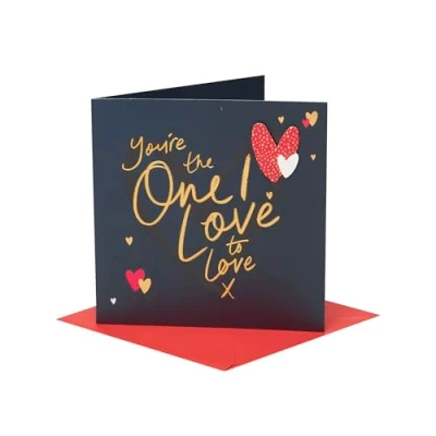 Abbildung von UK Greetings Valentinstagskarte für die Liebe, goldene Schrift