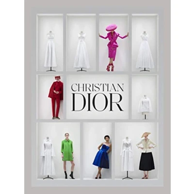 Abbildung von Christian Dior: Capturing the highlights of major V&amp;A exhibition