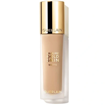 Abbildung von Guerlain Parure Gold Skin Matte Foundation 35 ml