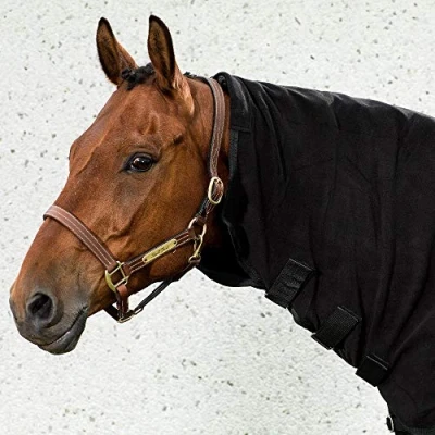 Abbildung von Back on Track Hals Fleecedecke Supreme Schwarz 135/185