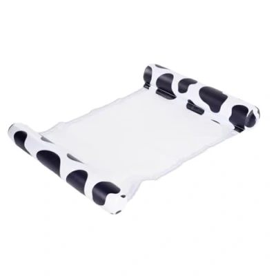 Abbildung von Swim Essentials Wasserhängematte Kuh Punkte 116 x 78 15 cm