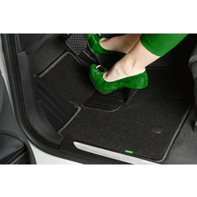 Abbildung von Passgenaue Textile Fussmatten KLEVER Designed für Mitsubishi Outlander III at 2012 &gt;, SUV., 4 TLG.