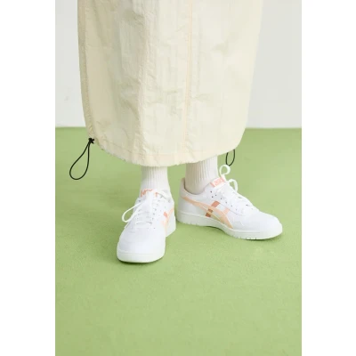 Abbildung von Asics Sportstyle Japan Sneaker low, Damen, Größe: 39.5, White/pearl pink Hochwertiges lederimitat